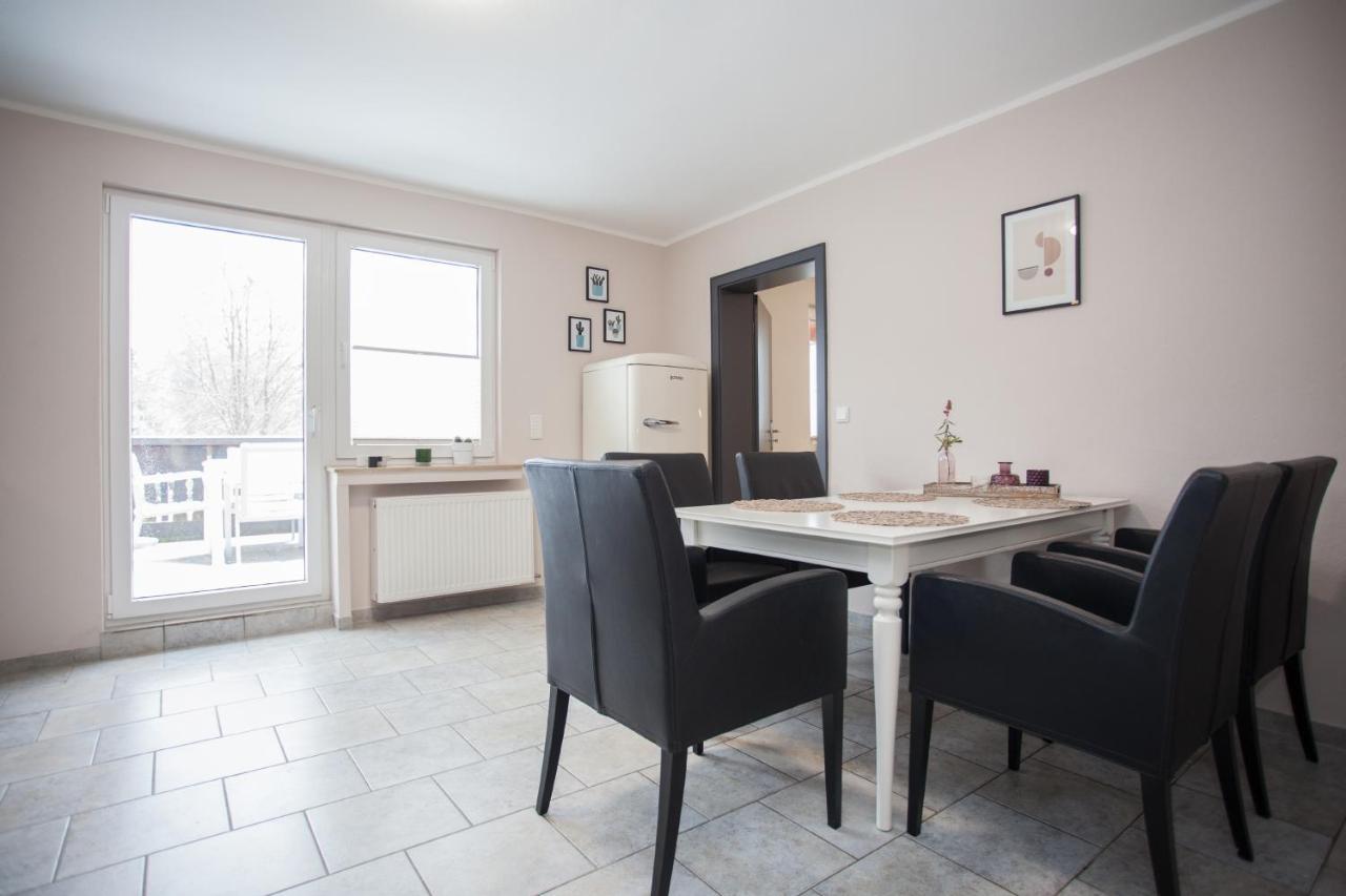 Gemuetliches Ferienhaus Winterberg Bagian luar foto